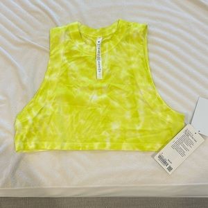 lulu lemon crop tank size 4